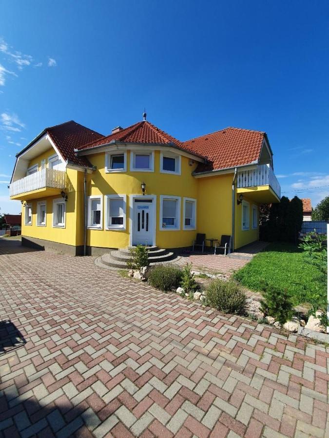 Hotel Arielle Panzio Zalaegerszeg Zewnętrze zdjęcie